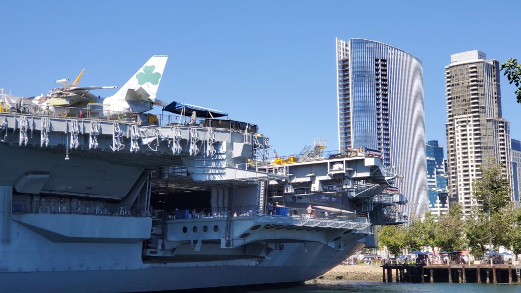kalifornia-uss-midway